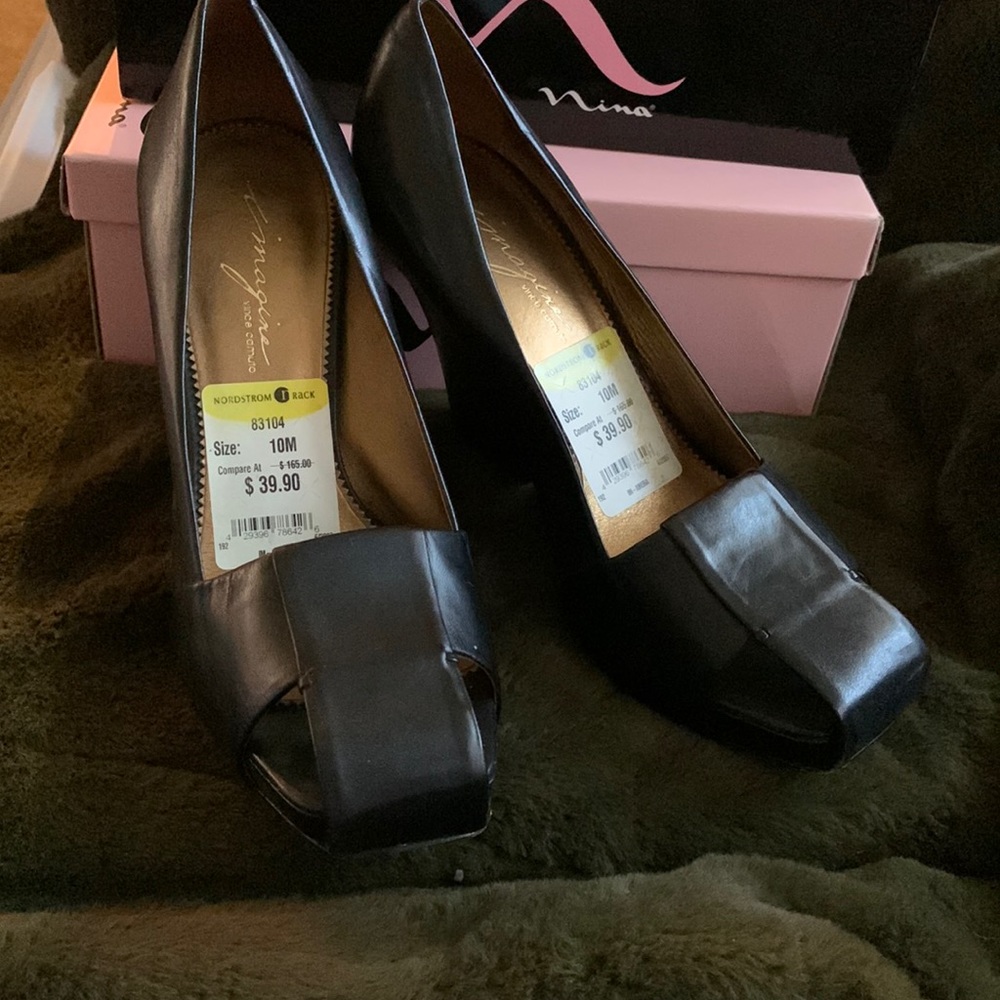Imagine Vince Camuto Wedge heel